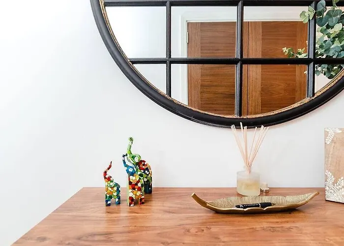 Stylish 2 Bedroom Flat In Wandsworth
